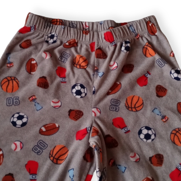 CARTER'S BOYS' RED BASEBALL LONG SLEEVE 2PCS PAJAMA SET. SIZE 12. - Picture 11 of 15